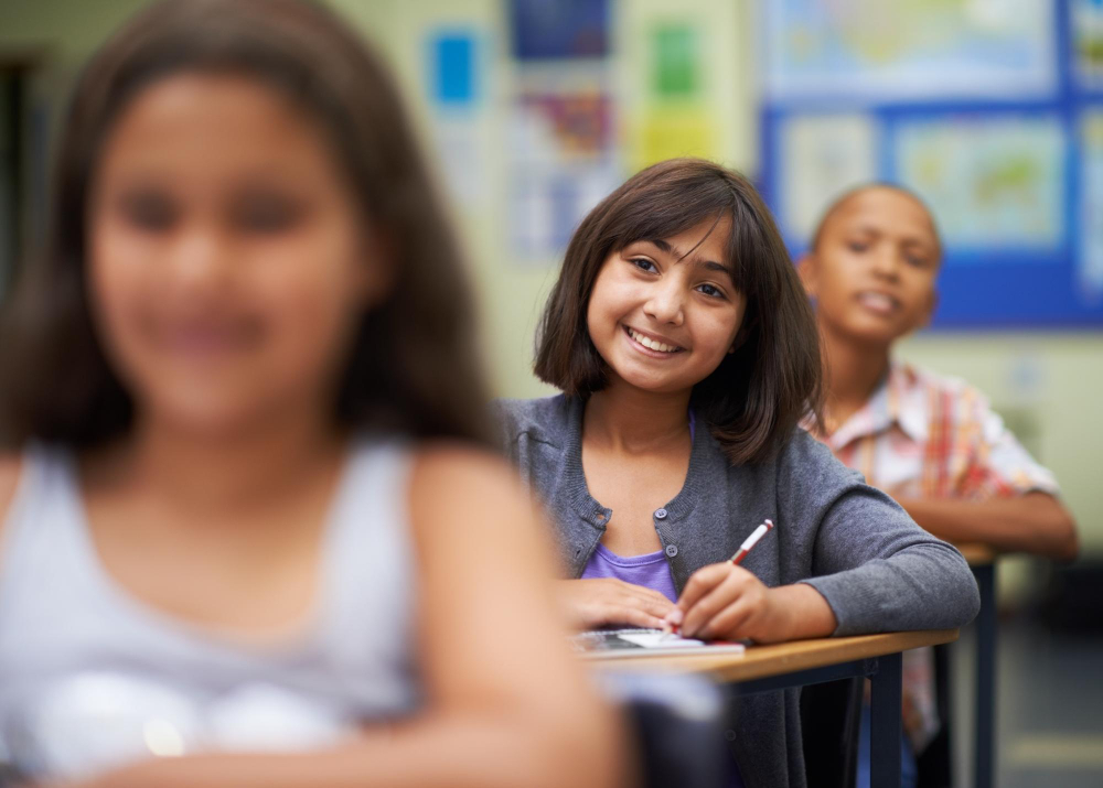 Captação de alunos: estratégias para manter a escola cheia o ano inteiro